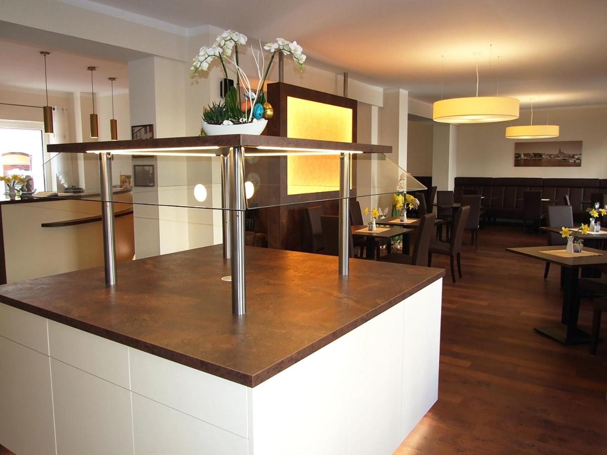 Фото Altstadthotel Goldene Kugel