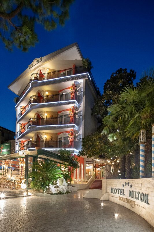 Гостиница Milton Boutique Hotel