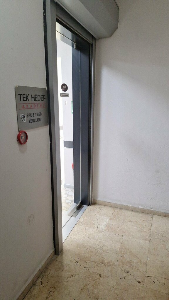 Driving school Tek Hedef Akademi Src Kursu, Istanbul, photo