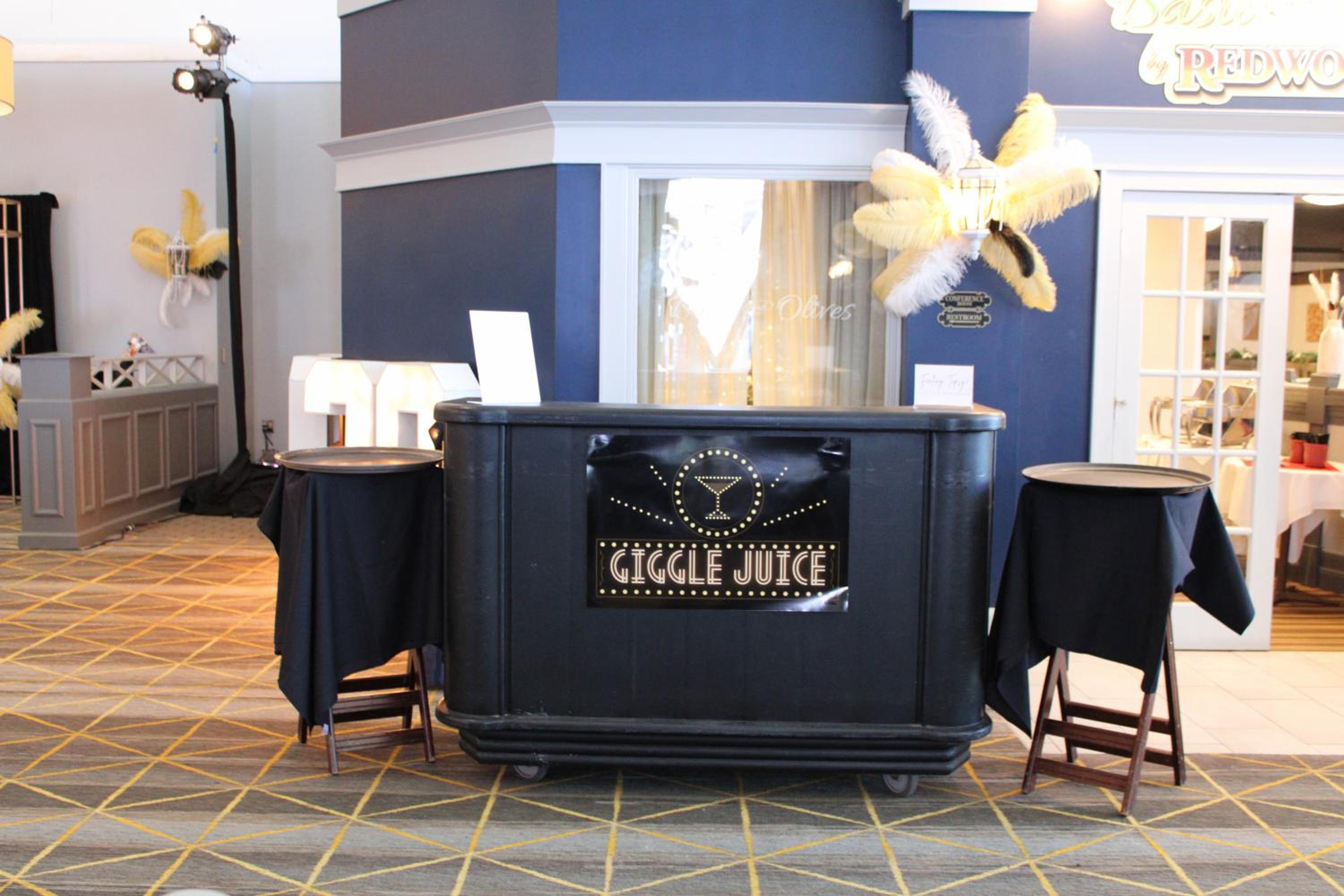 Фото Gateway Hotel & Convention Center, Bwpc