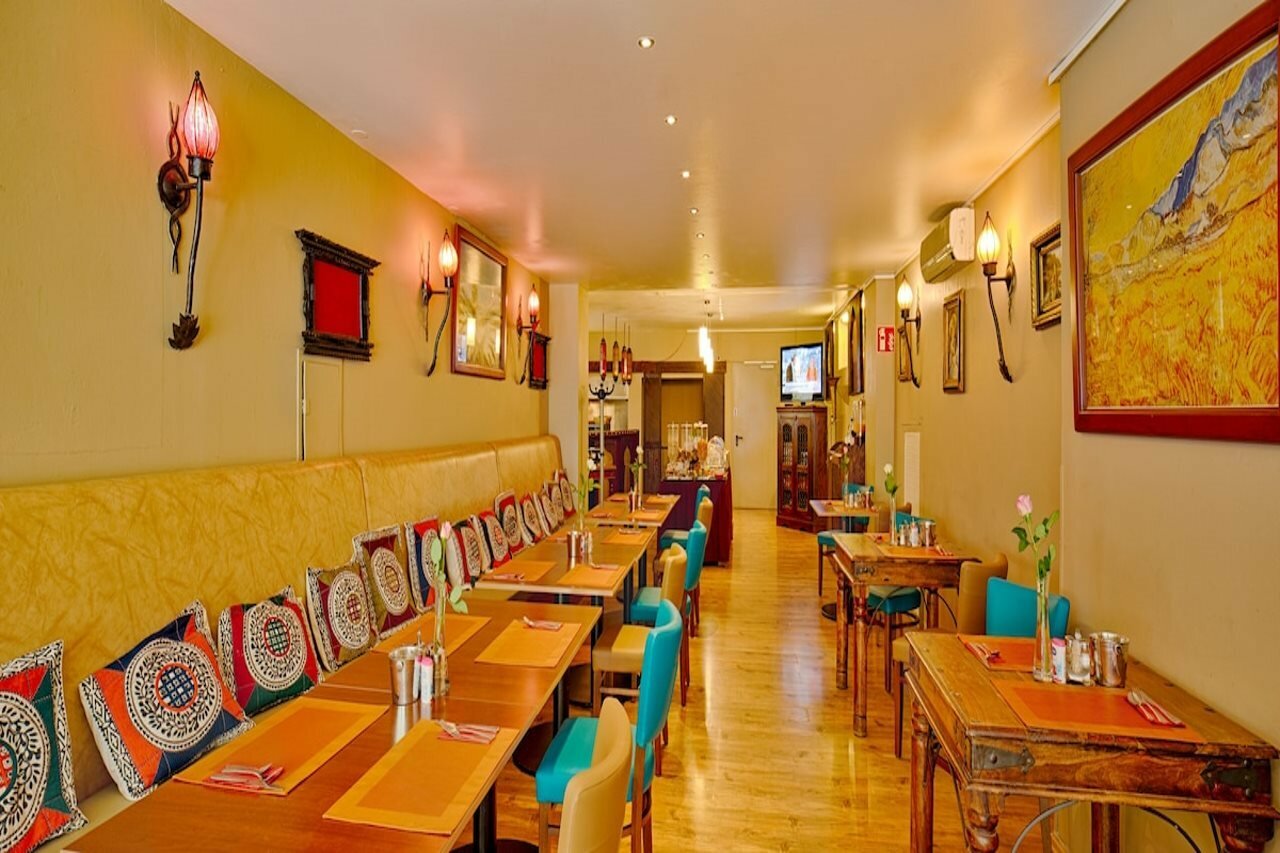 Фото Hotel Little Paris