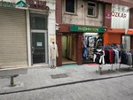 Hare Business Center (Istanbul, Fatih, Kemalpasa Neighborhood, Cukur Fountain Street, 25), centro de negocios