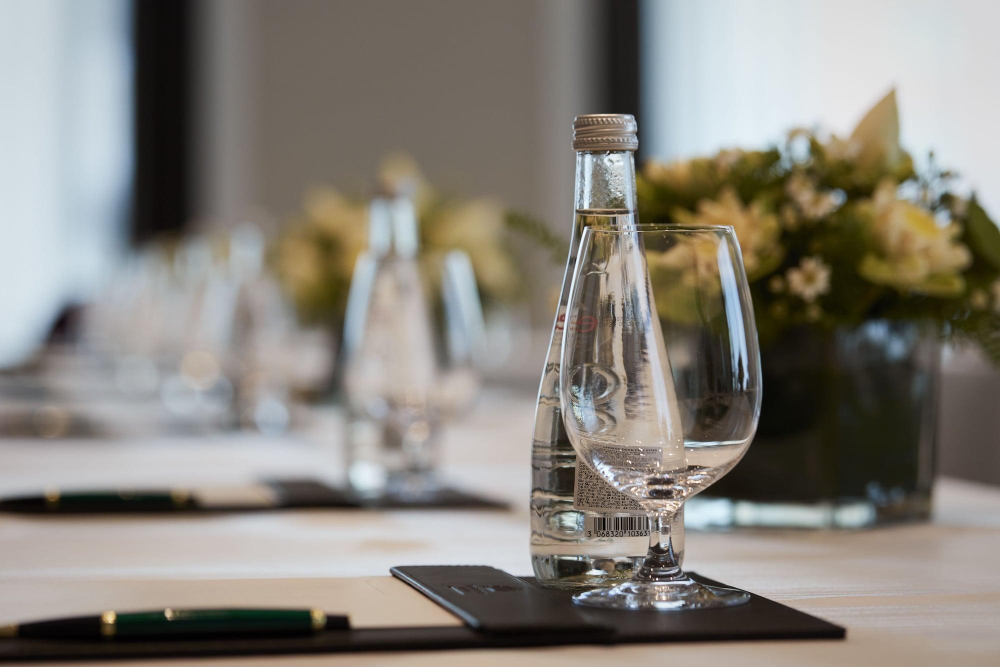 Фото The Reverie Saigon Residential Suites