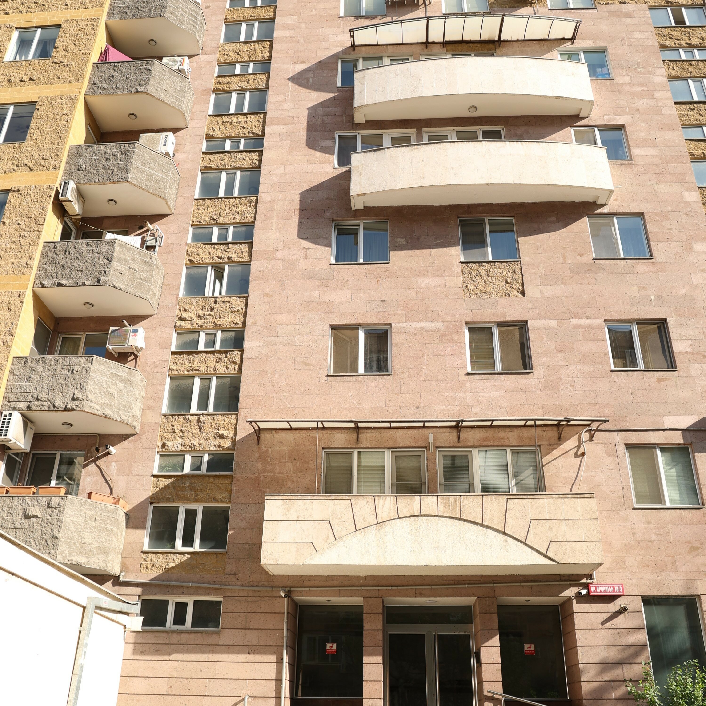 Фото Элитные апартаменты рядом с ТЦ Rio