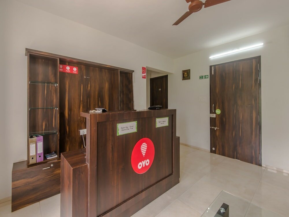 Фото Oyo 9738 Hotel House Khas Suites