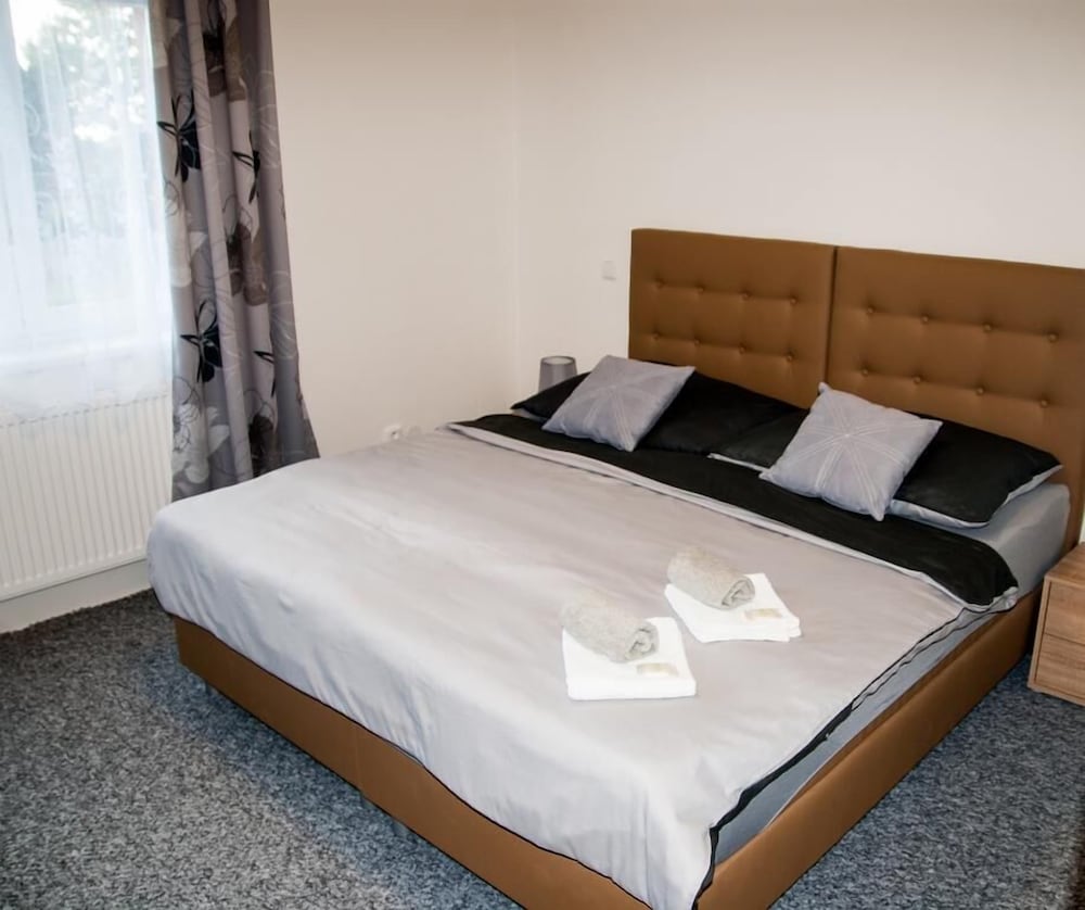 Фото Elendris - Ubytovani u kostela