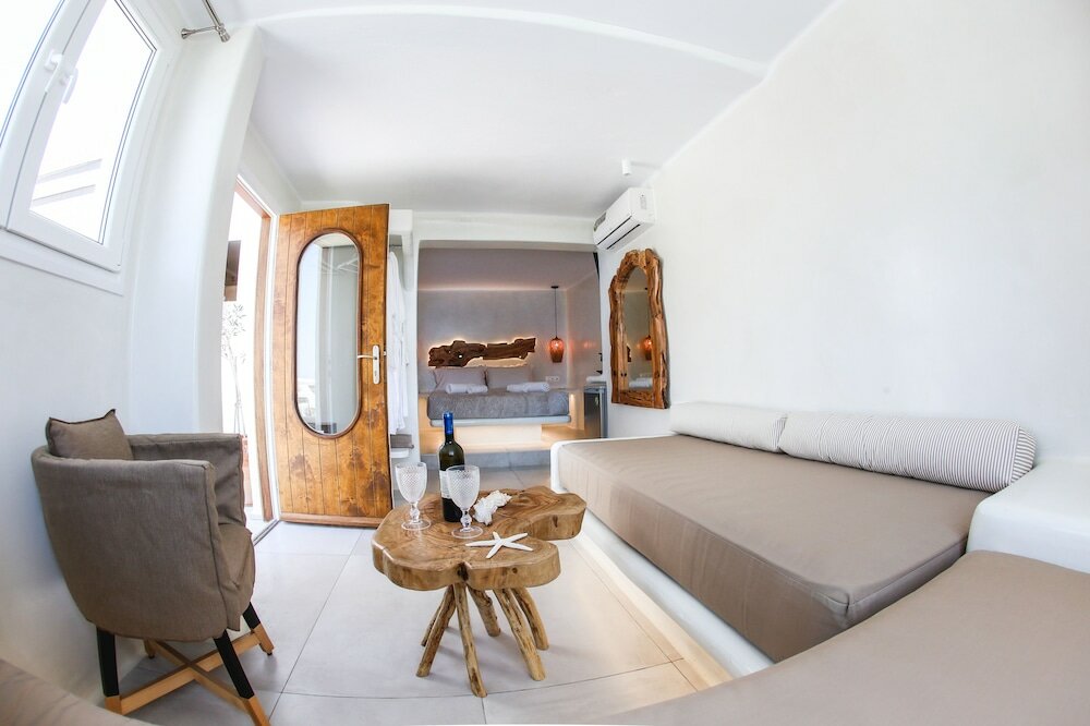 Фото Villa Elina Suites And More