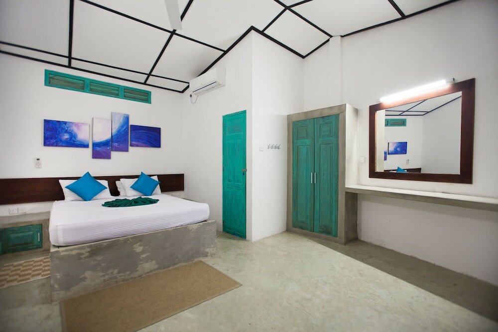 Фото Вилла Hikks Villa Hikkaduwa