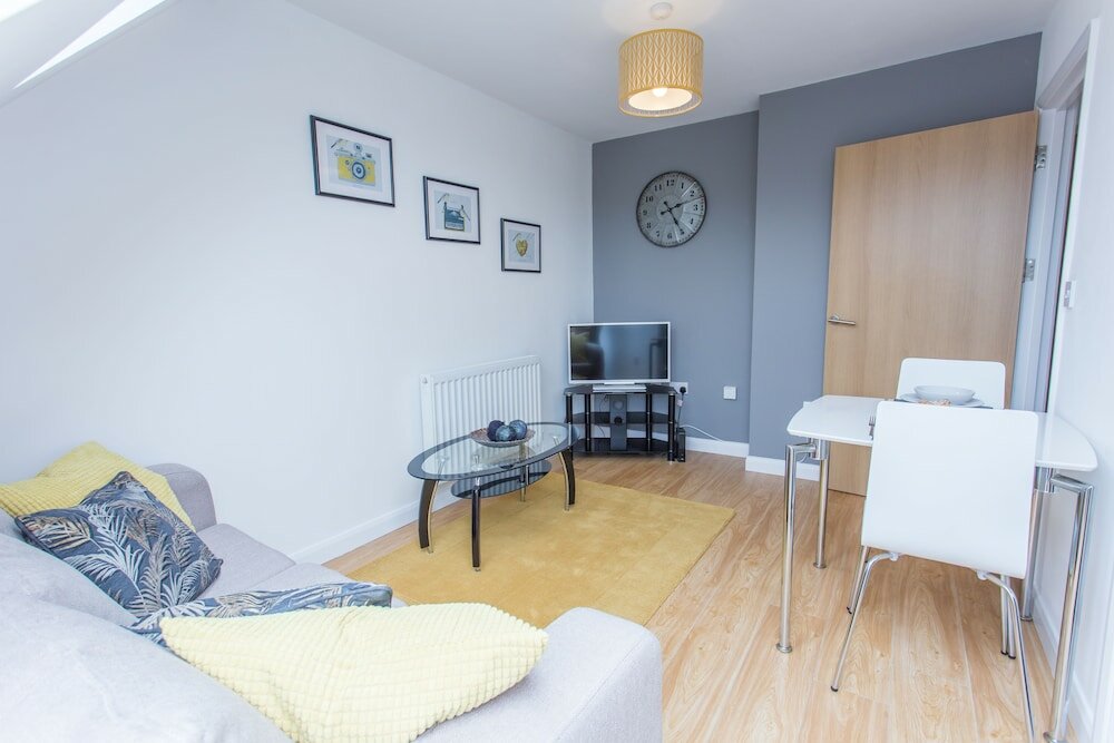 Фото The Rana Apartments