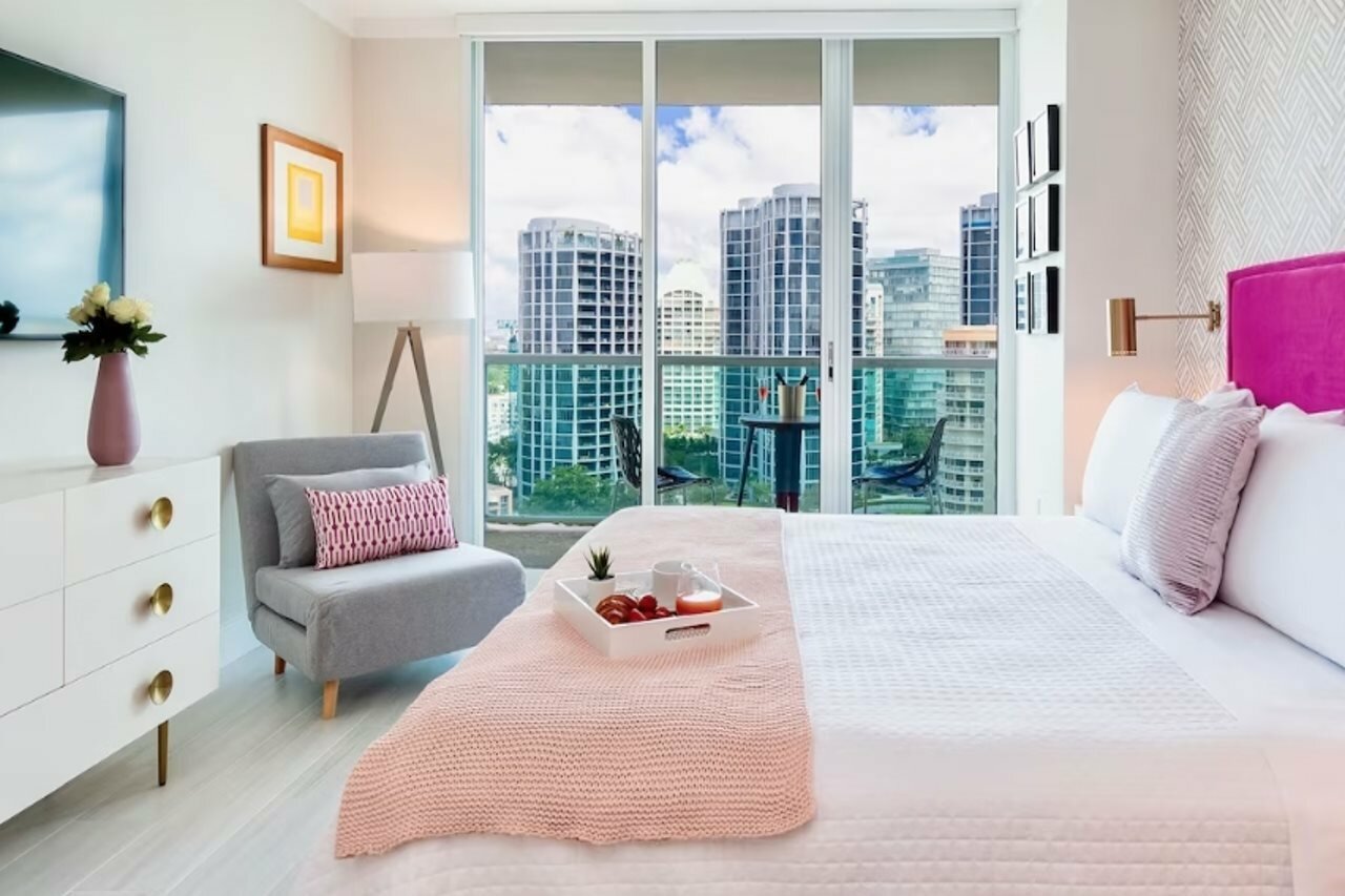 Фото Miami Vacation Rentals - Coconut Grove