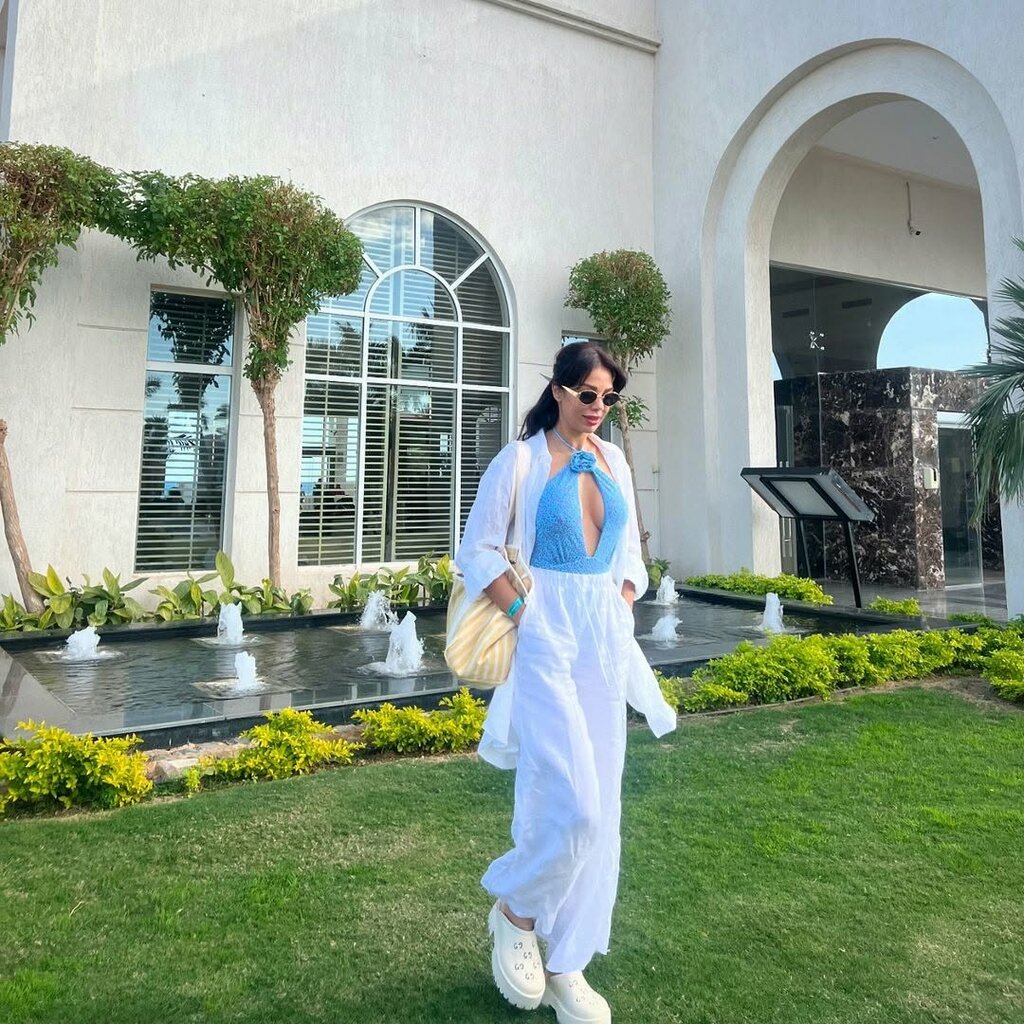 Online store office The Latest, Istanbul, photo