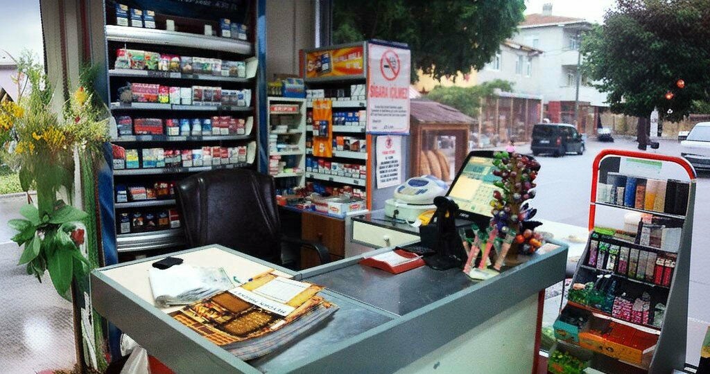 Grocery Market Square, Basiskele, photo