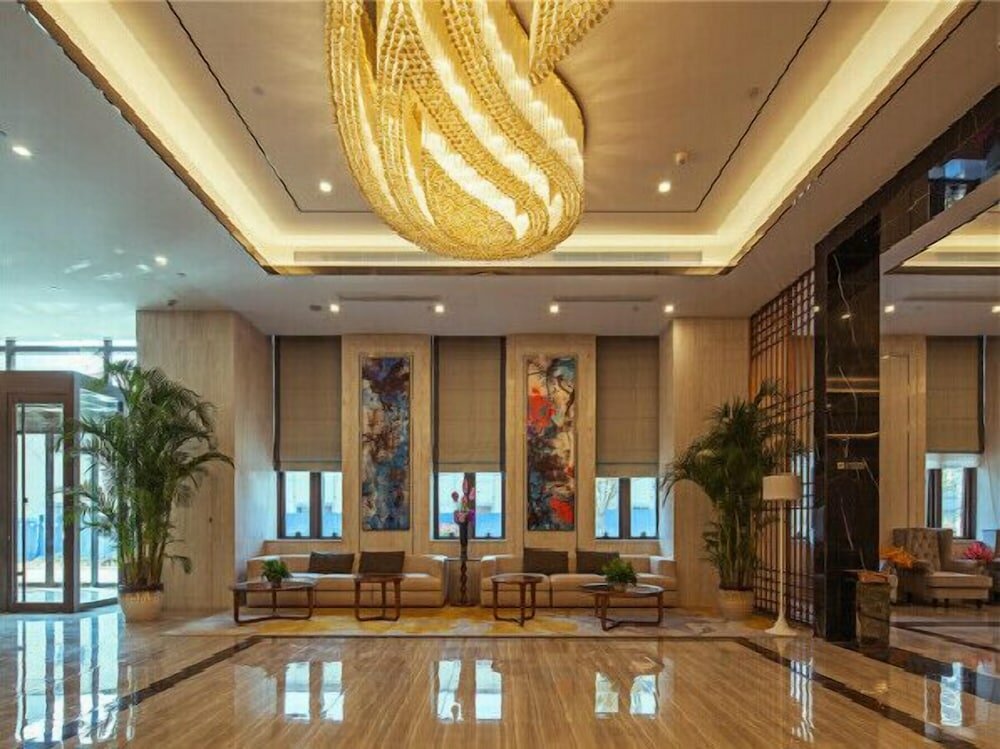 Фото Metropolo Nanjing South Railway Station Hotel