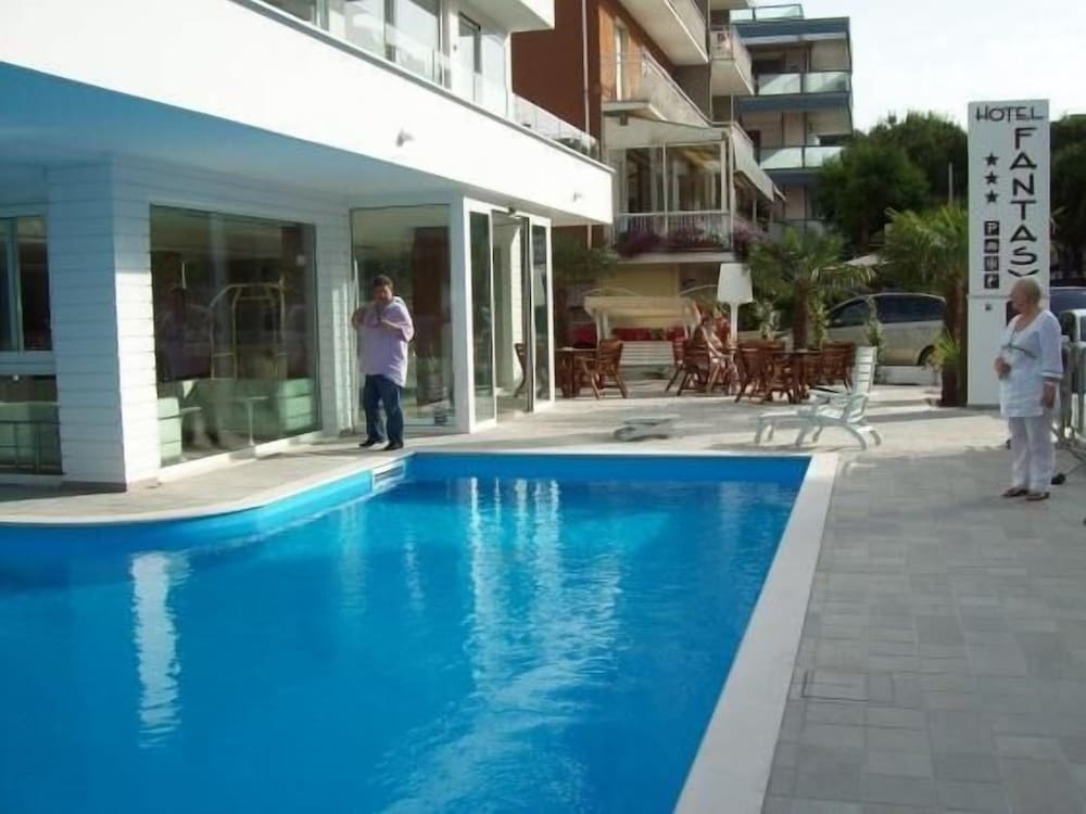 Фото Hotel Fantasy