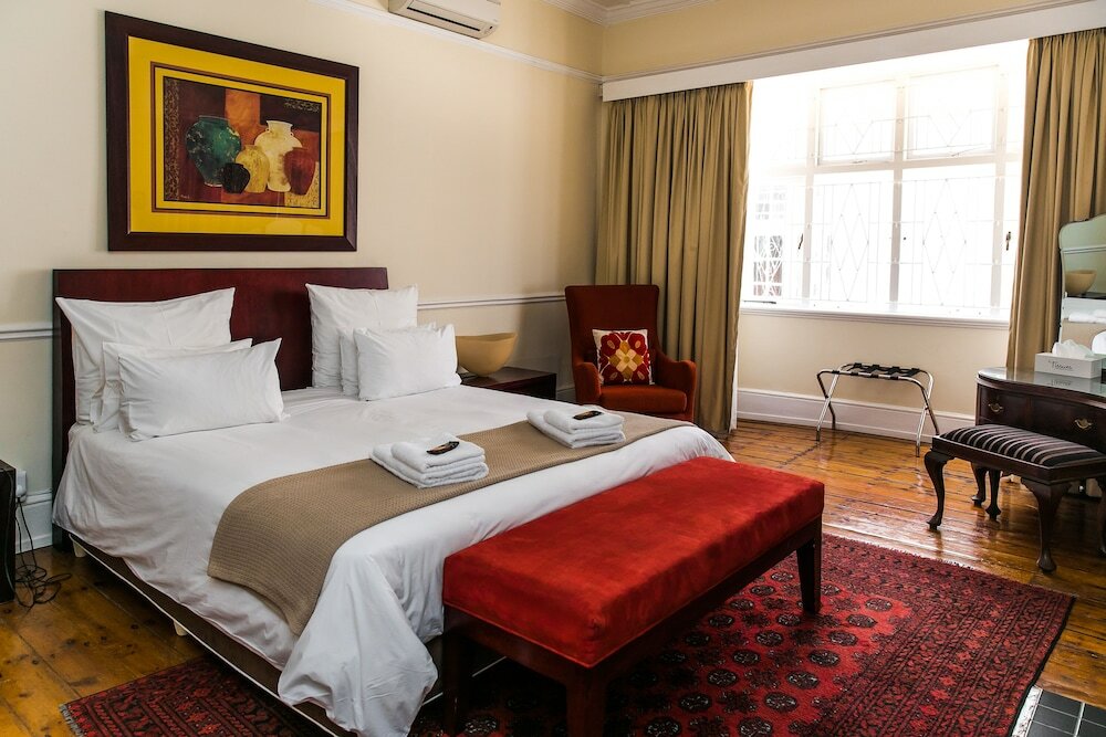 Фото 5 Camp Street Guesthouse & Self-catering