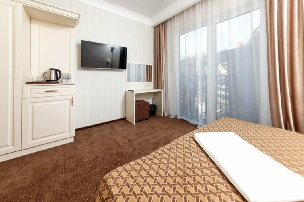 Фото Adriatic Hotel