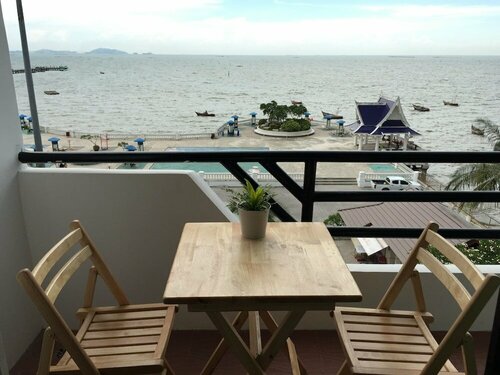Гостиница Seabreeze Bangsaen