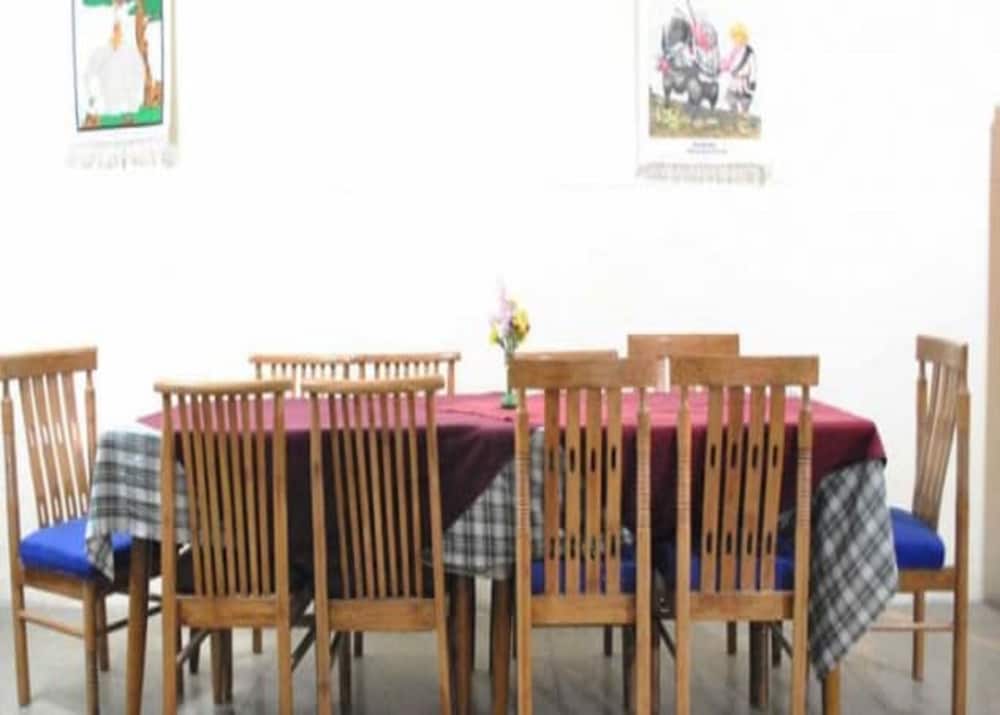 Фото Tih Hotel Maryul