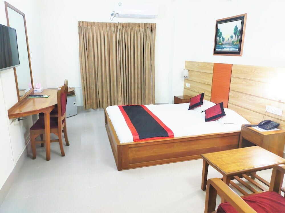 Фото Hotel Supreme