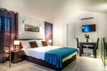 Split Oasis Apartments