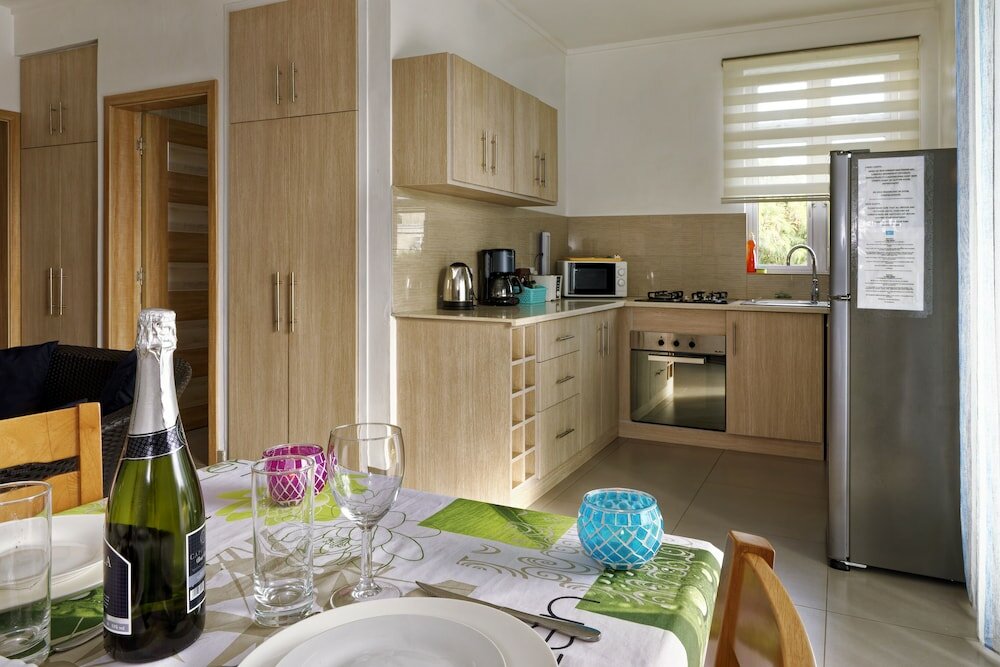 Фото Villa Alexis Self Catering