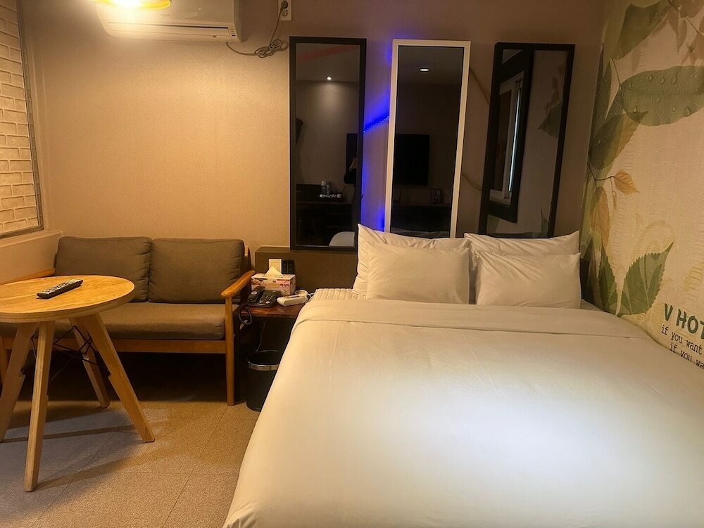 Фото V Hotel Munhyun