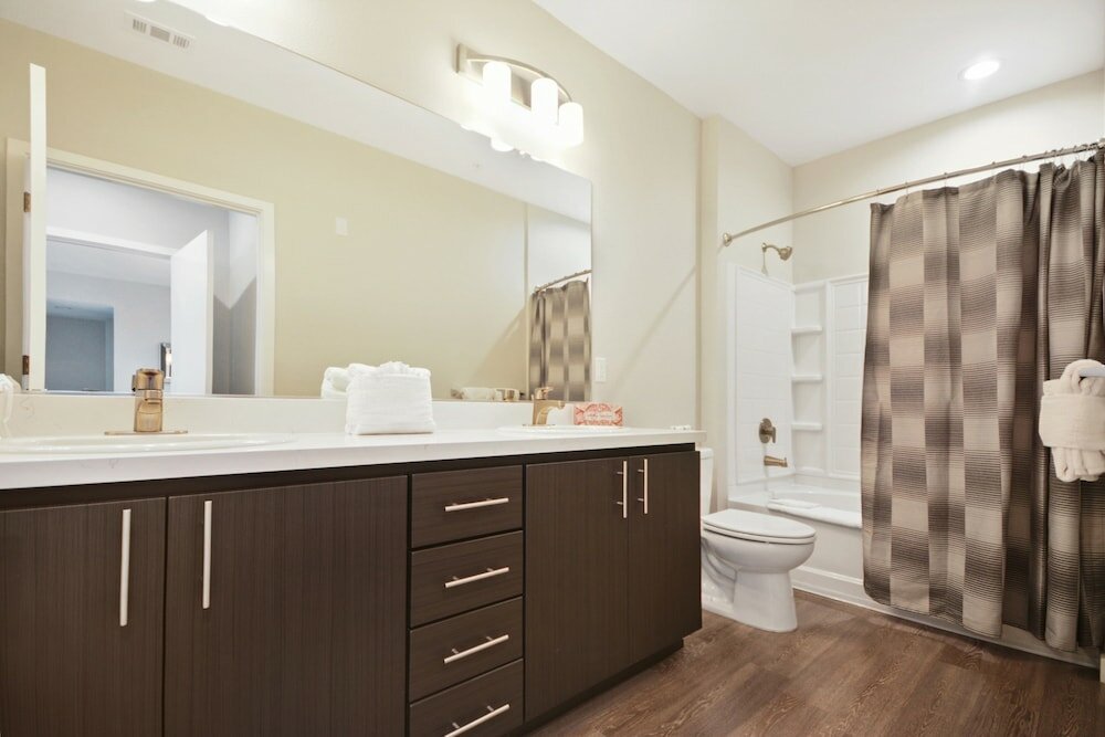 Фото Global Luxury Suites in Menlo Park