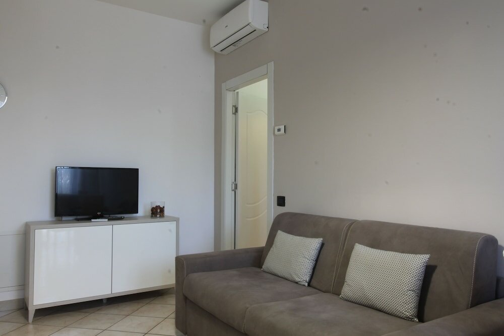 Фото Hq Aparthotel Milano Inn - Smart Suites