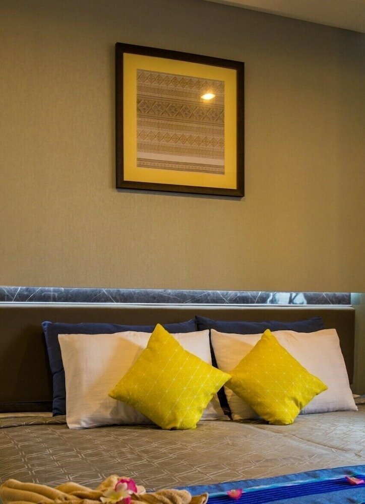 Фото Blue Lagoon Hotel