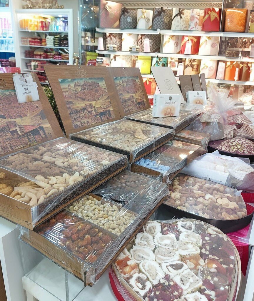 Nuts, snacks, dried fruits Unal Kuruyemis, Cankaya, photo