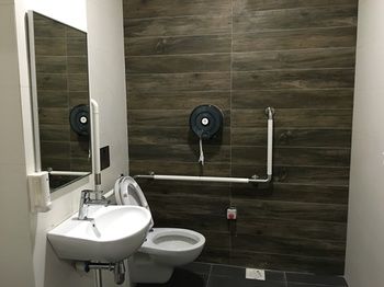 Фото Adamson Lodge - Hostel