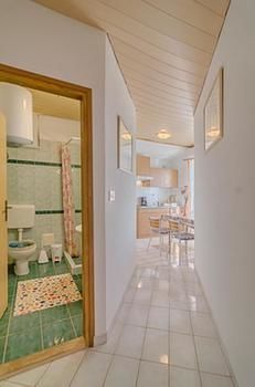 Фото Comfort Pool Apartments