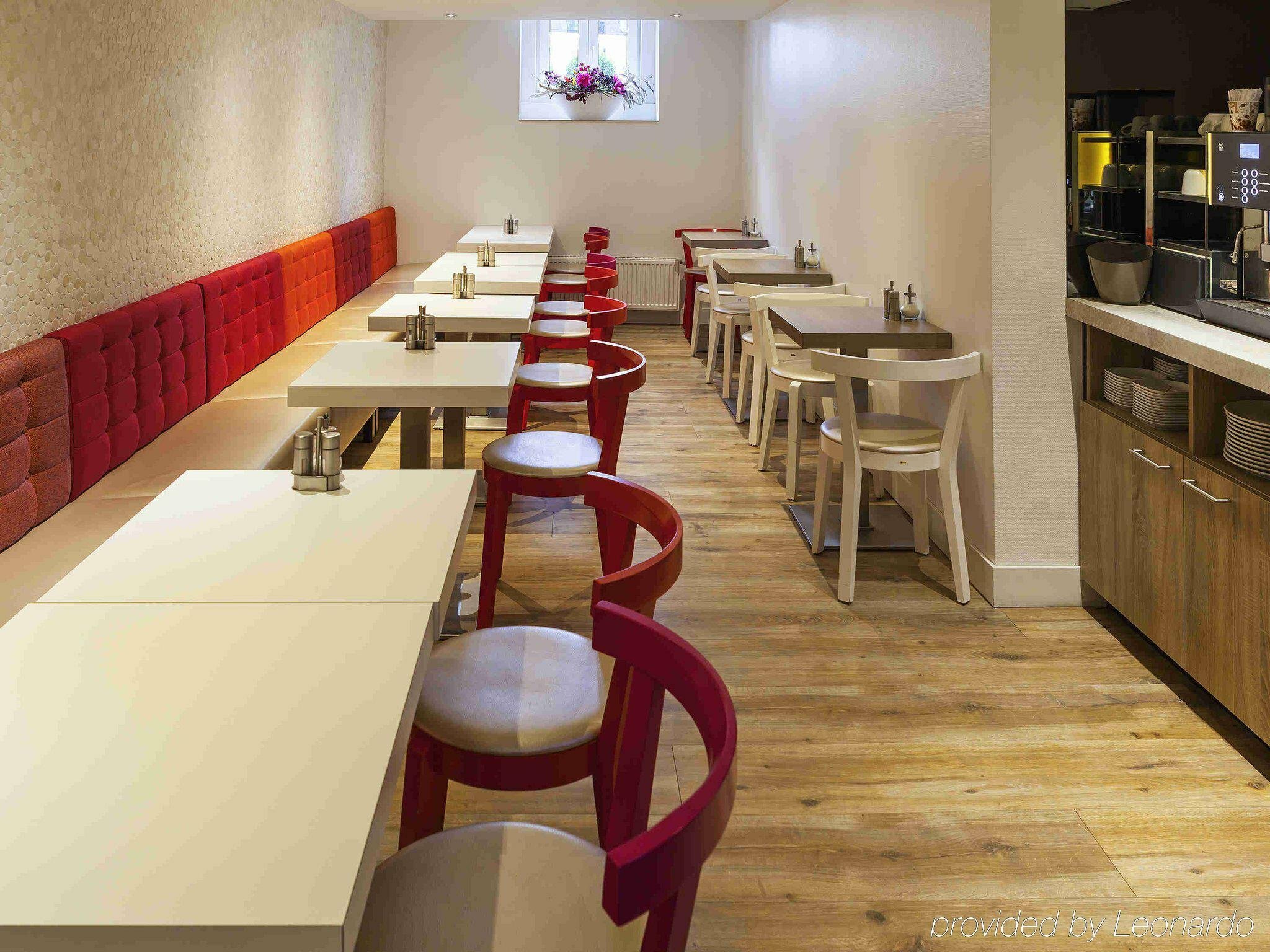 Фото Ibis Styles Amsterdam Amstel Hotel