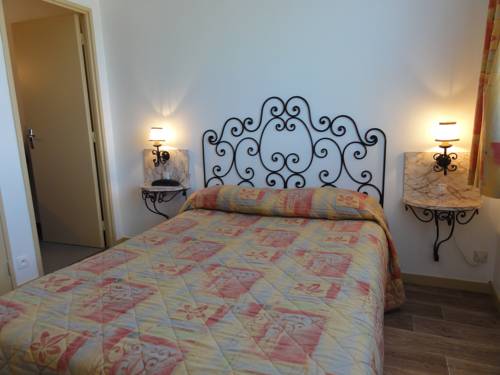 Фото Hotel Le Boischaut - Citotel Chateauroux