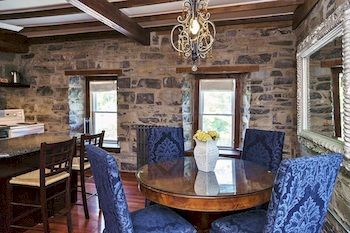 Фото All Suites Whitney Manor