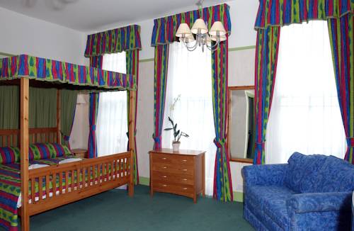 Фото The Pier Hotel