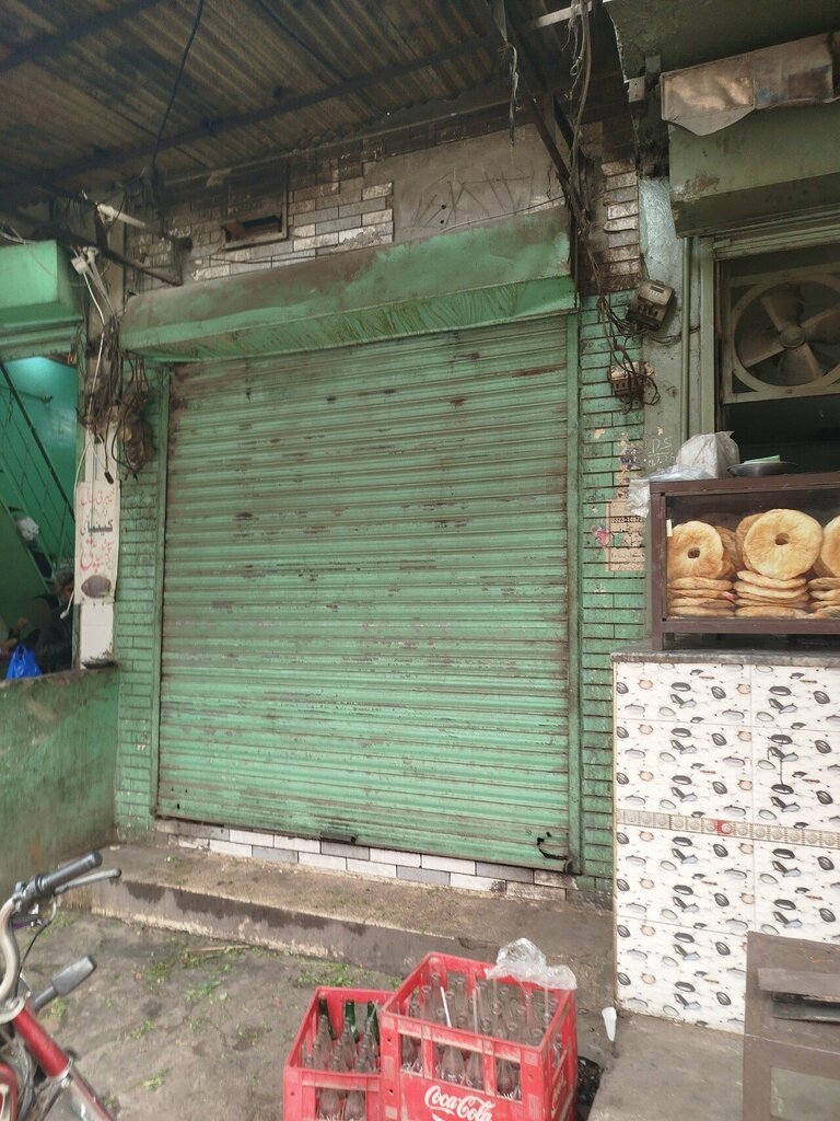 Bakery Hanan tikka shop, Lahore, photo