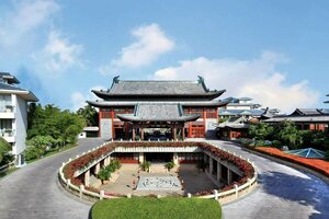 Гостиница Huayu Resort & SPA Yalong Bay