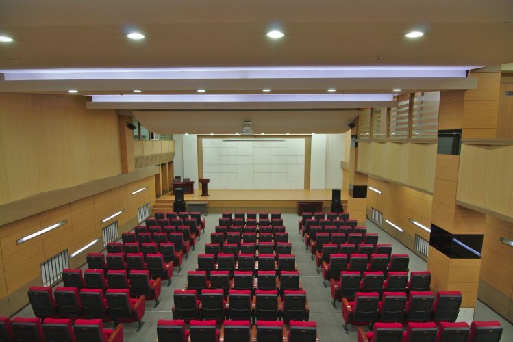 Фото Tanan Center Serviced Apartments