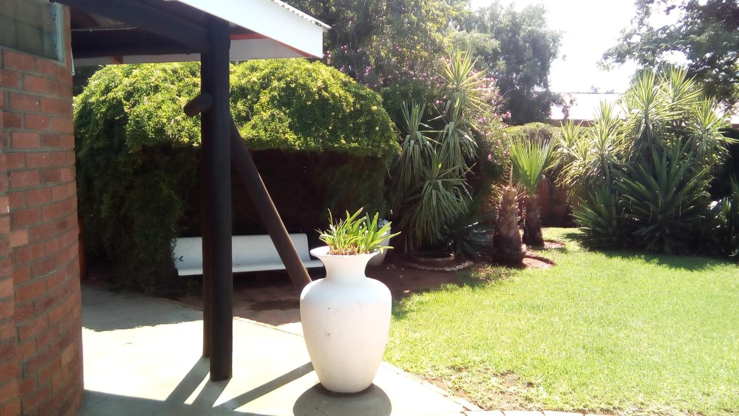 Фото Horseshoe Inn