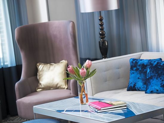 Фото Renaissance Pittsburgh Hotel