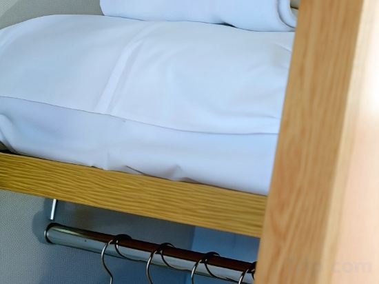 Фото B&b Hotel Nantes Parc Expos La Chapelle