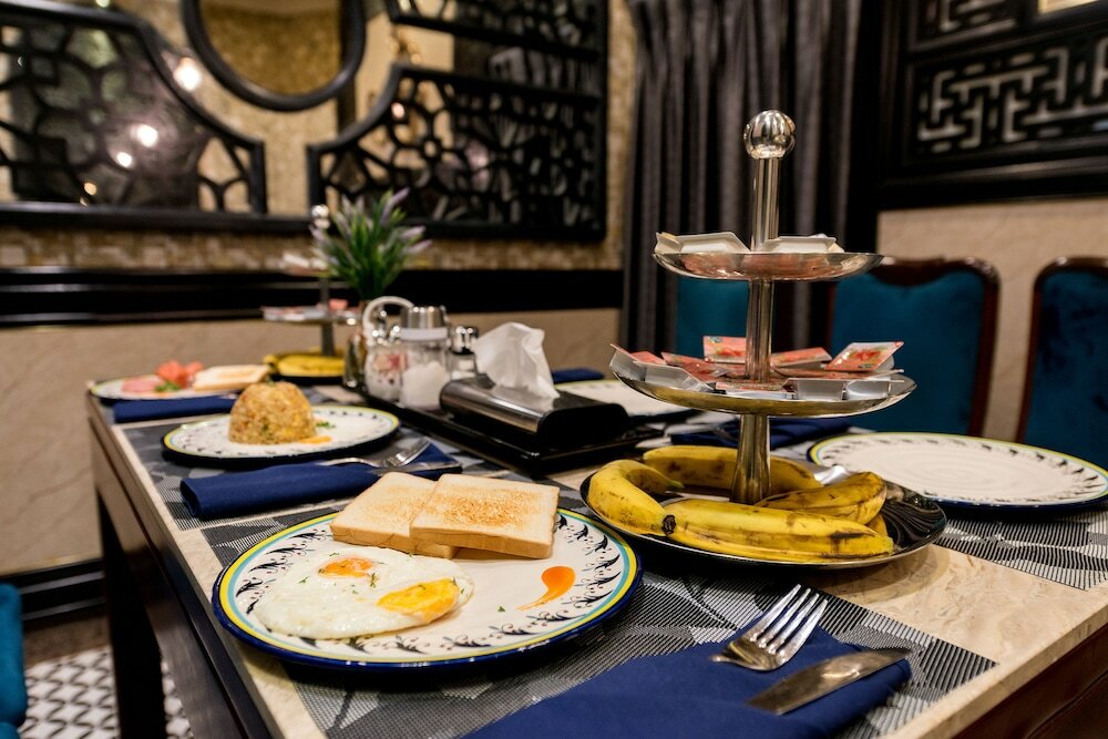 Фото Prince II Hotel