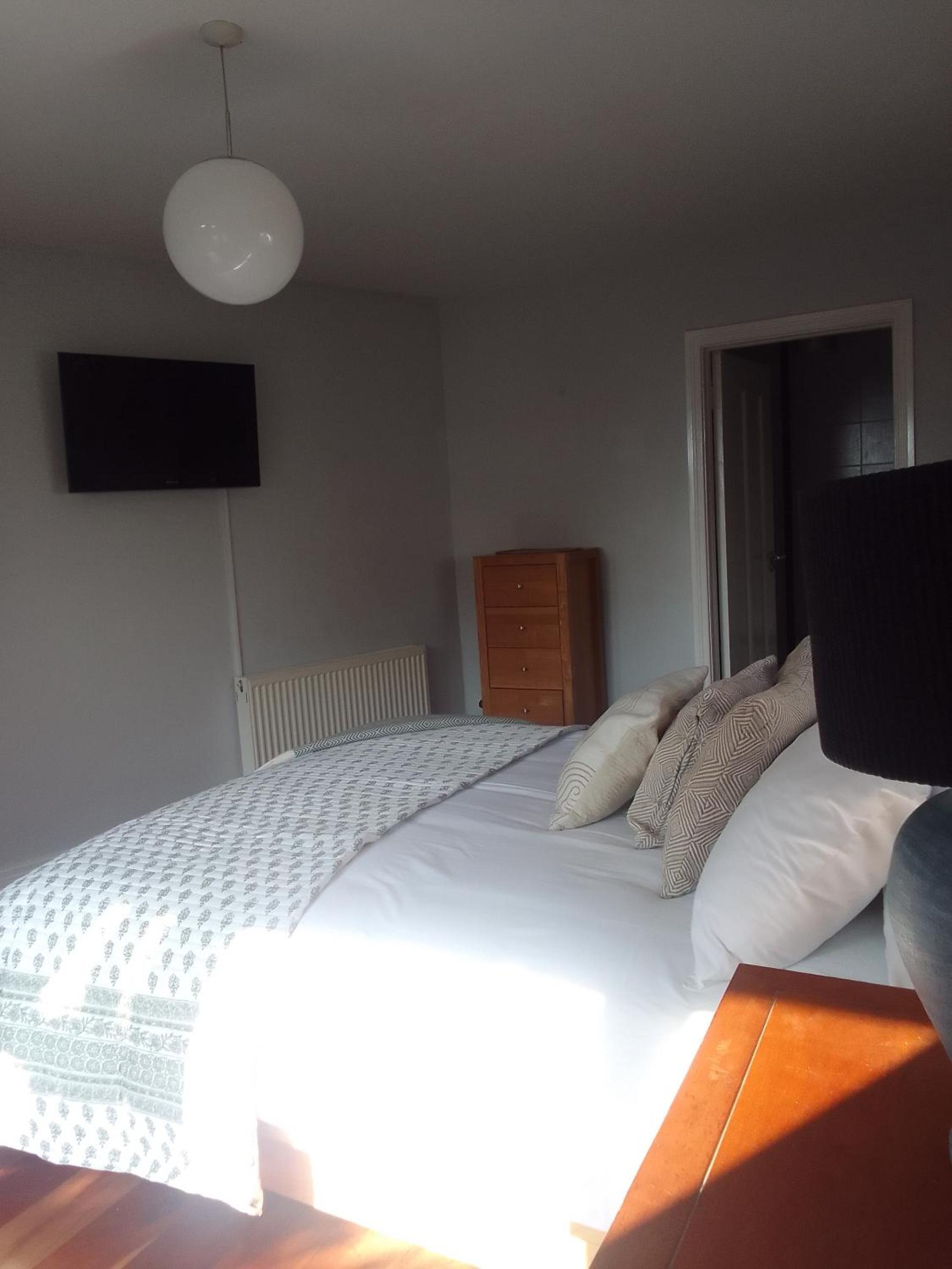 Фото The Oystercatcher