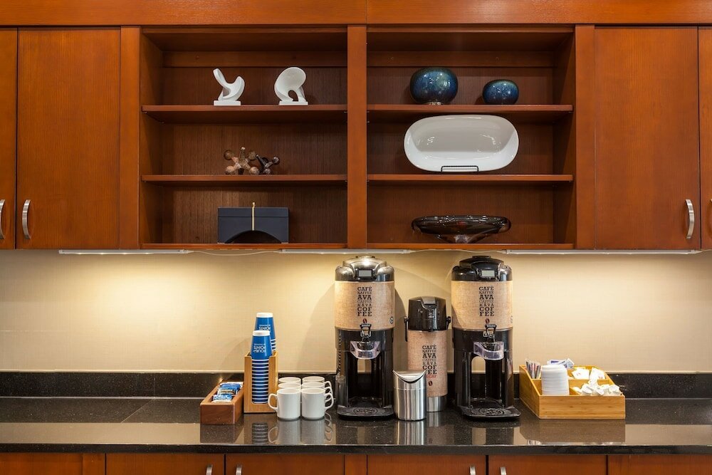 Фото Four Points by Sheraton Raleigh Durham Airport
