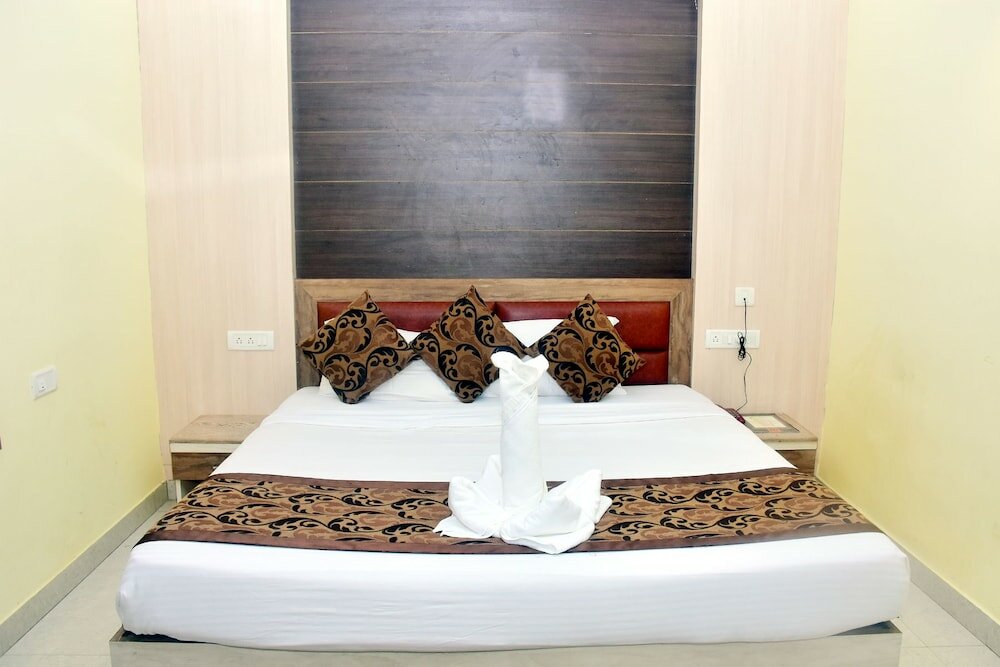 Фото Hotel Arya Palace