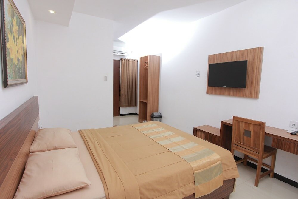 Фото Hotel Kristina