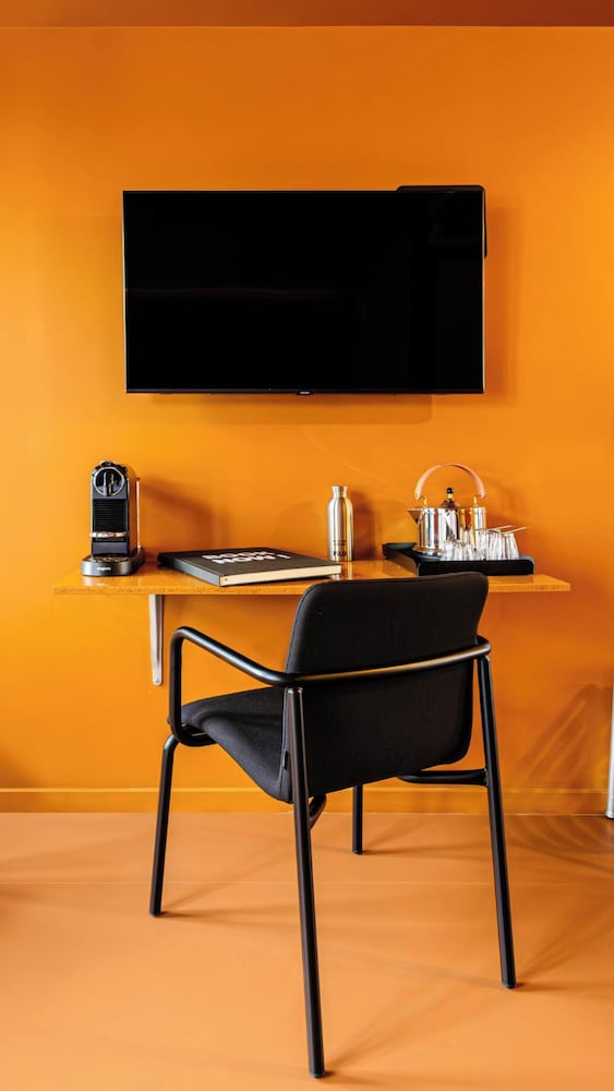 Фото 204840388098