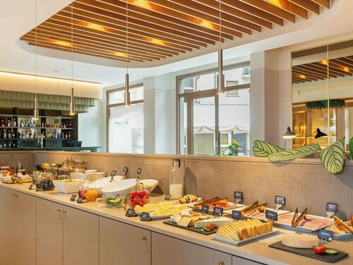 Гостиница Mercure Colmar Centre Unterlinden Hotel в Кольмаре