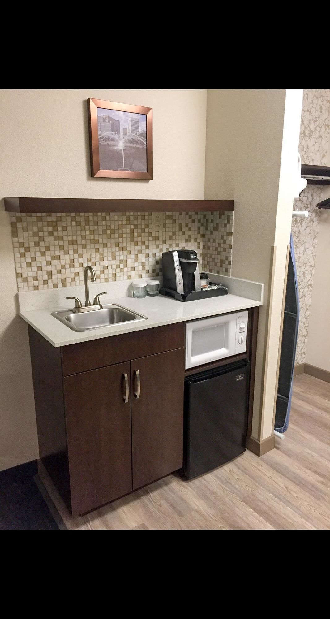 Фото Best Western Plus Portland Airport Hotel & Suites